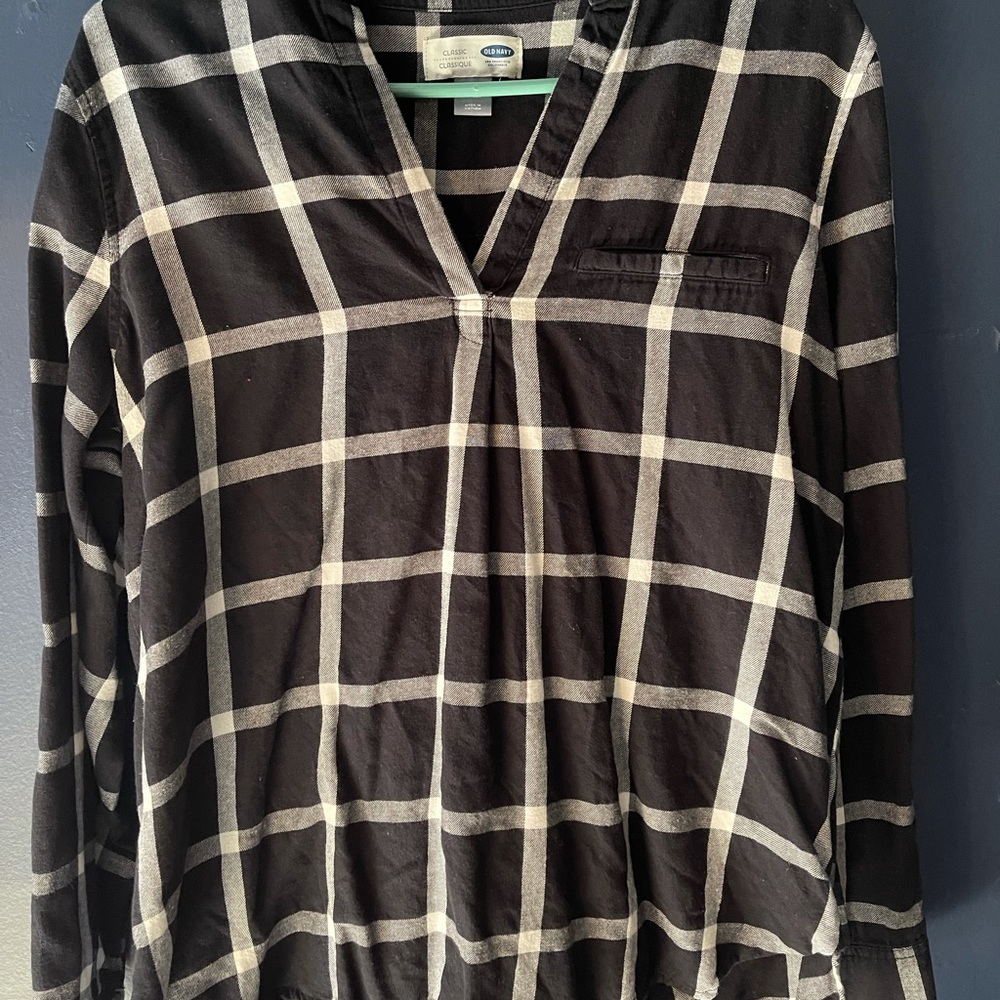 Long Sleeve shirt-M barely worn